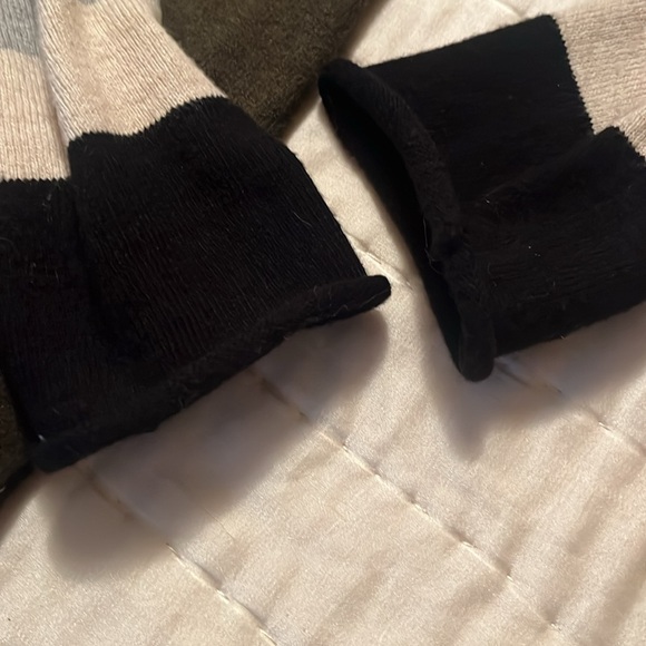 Lisa Todd Block Shock Colorblock Crewneck Cashmere Sweater - Picture 13 of 15